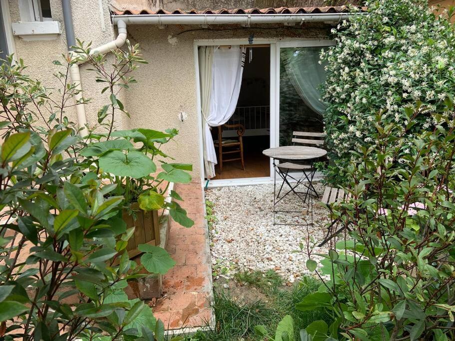 Studio Close Fourviere Very Quiet & Small Terrace Apartamento Lyon Exterior foto