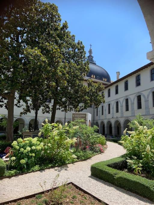 Studio Close Fourviere Very Quiet & Small Terrace Apartamento Lyon Exterior foto